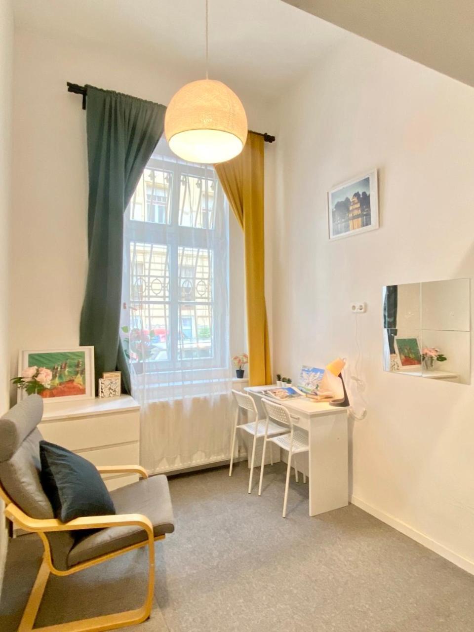 Rozsa Apartment Budapest Luaran gambar
