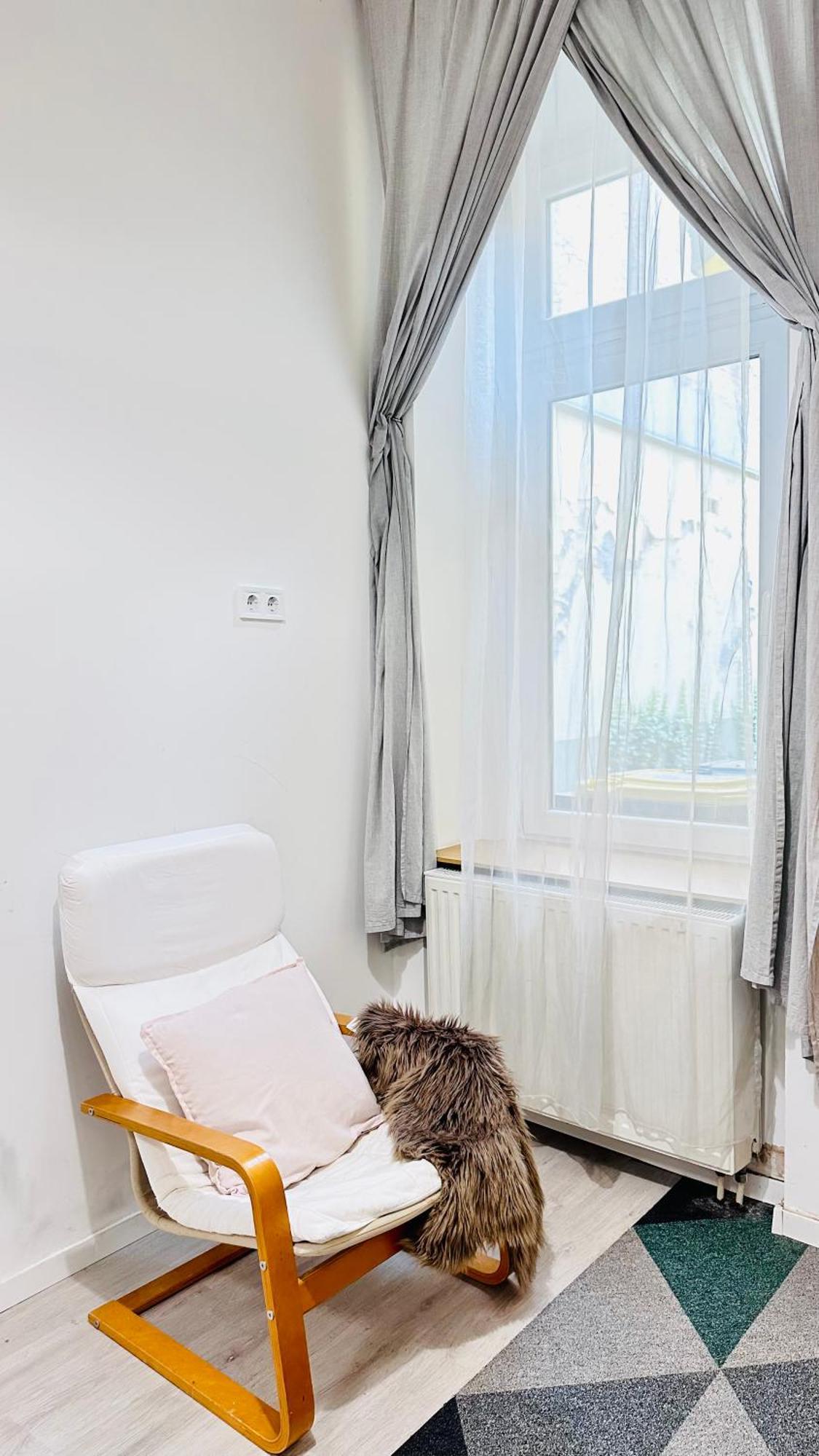 Rozsa Apartment Budapest Luaran gambar